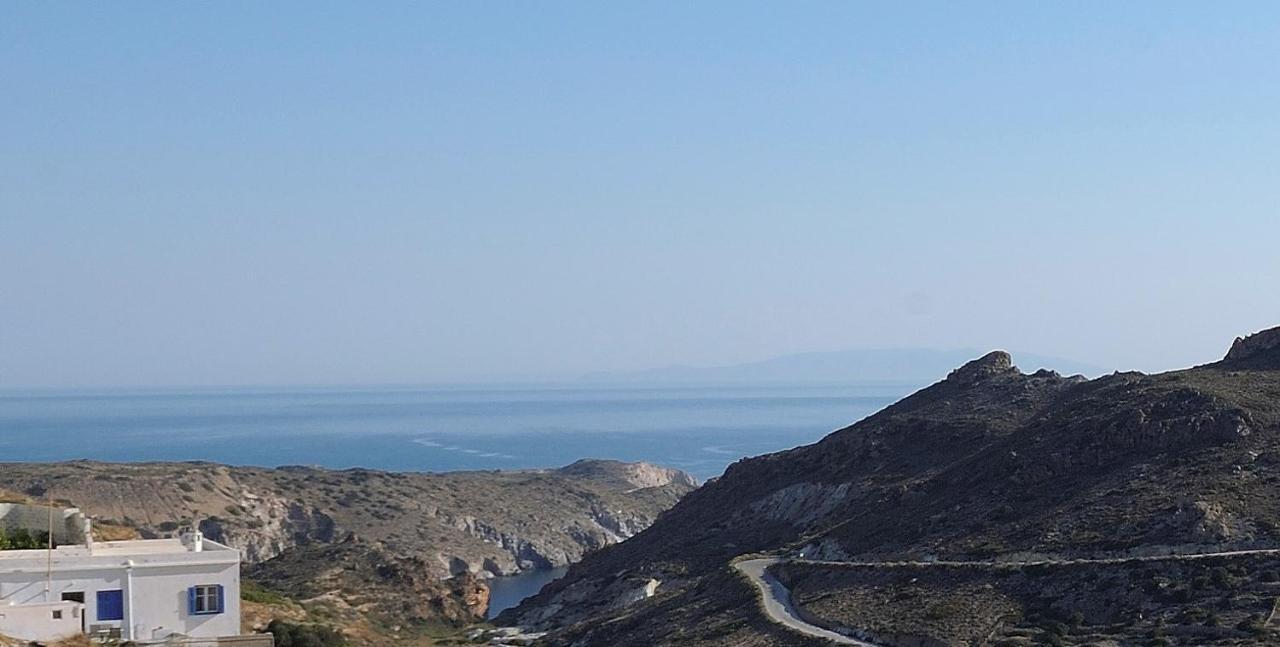 Stilvi Milos Holiday home *