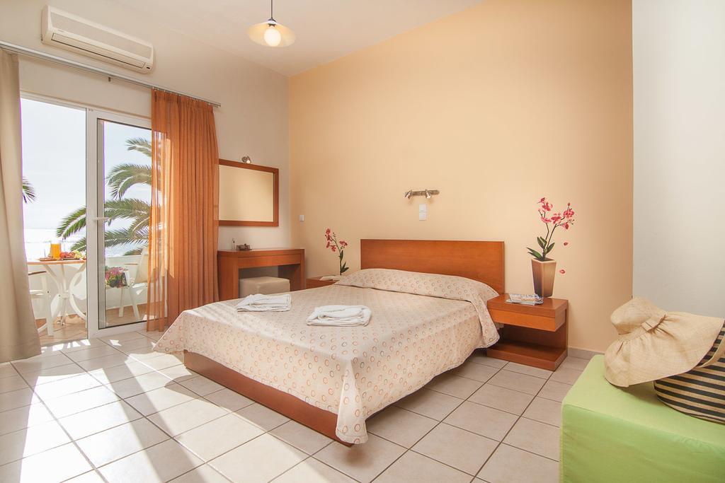 Skinos Apartment *