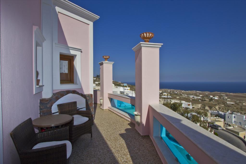 Nectarios - & Adults Only * Fira (Santorini)