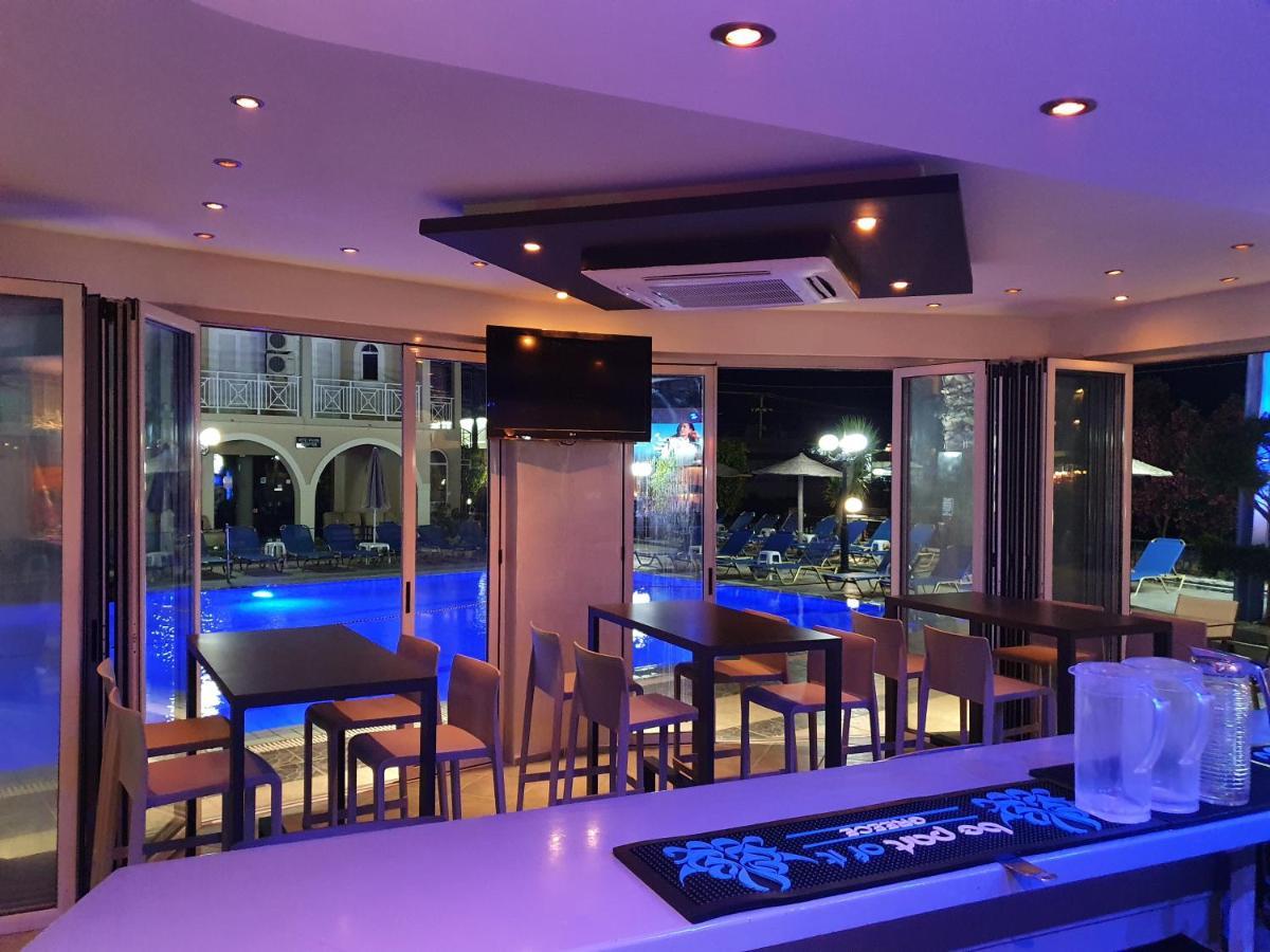 Aparthotel Vivian Hotel 2*