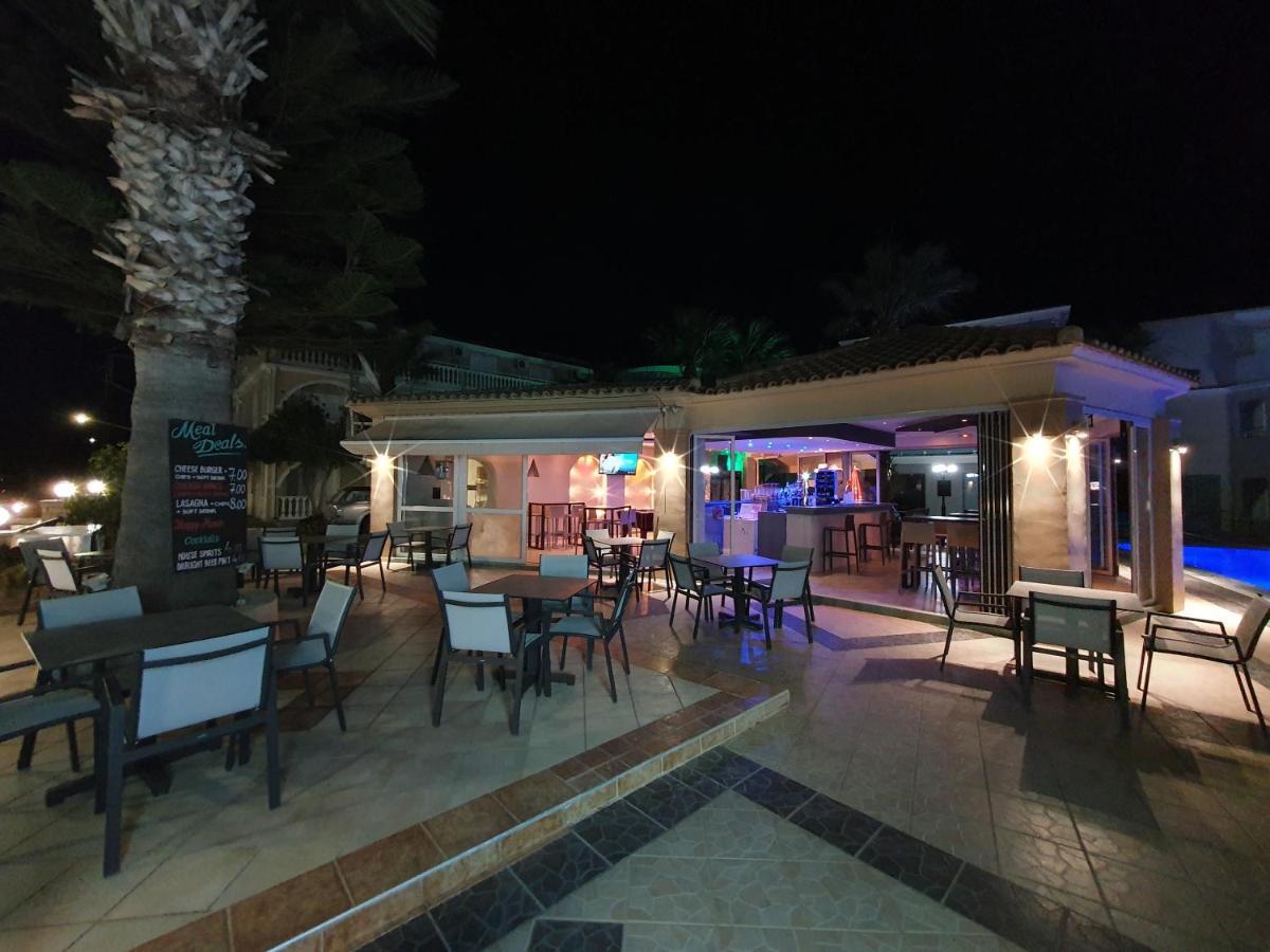 Vivian Hotel Aparthotel 2*