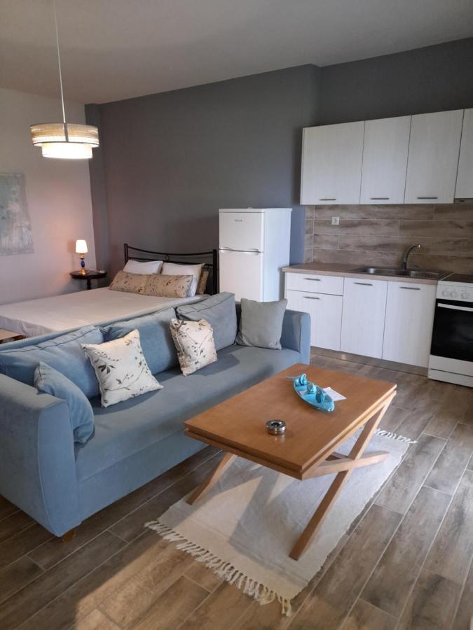 Polystylohill Apartment *