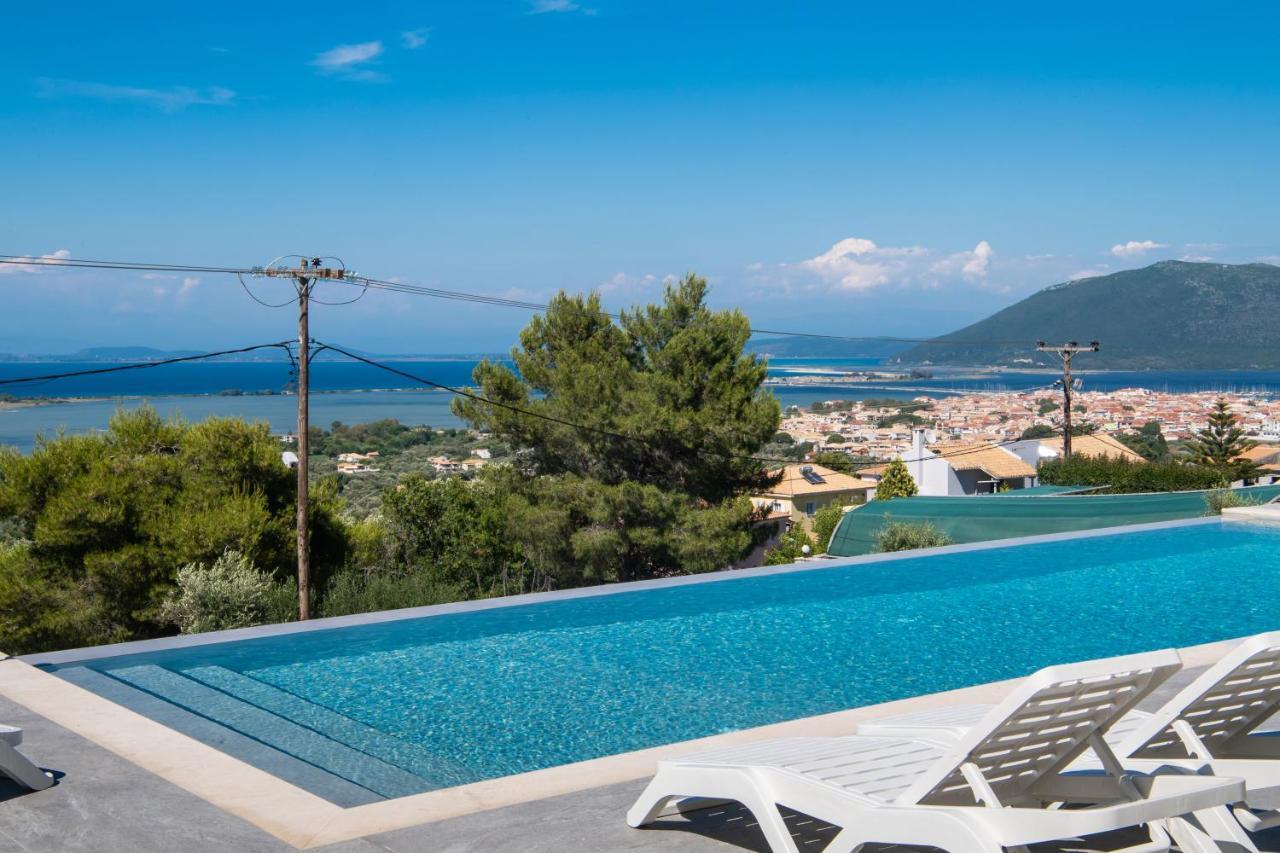 Voula Luxury *
