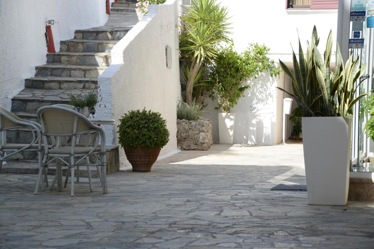 Viaros Aparthotel Tolo