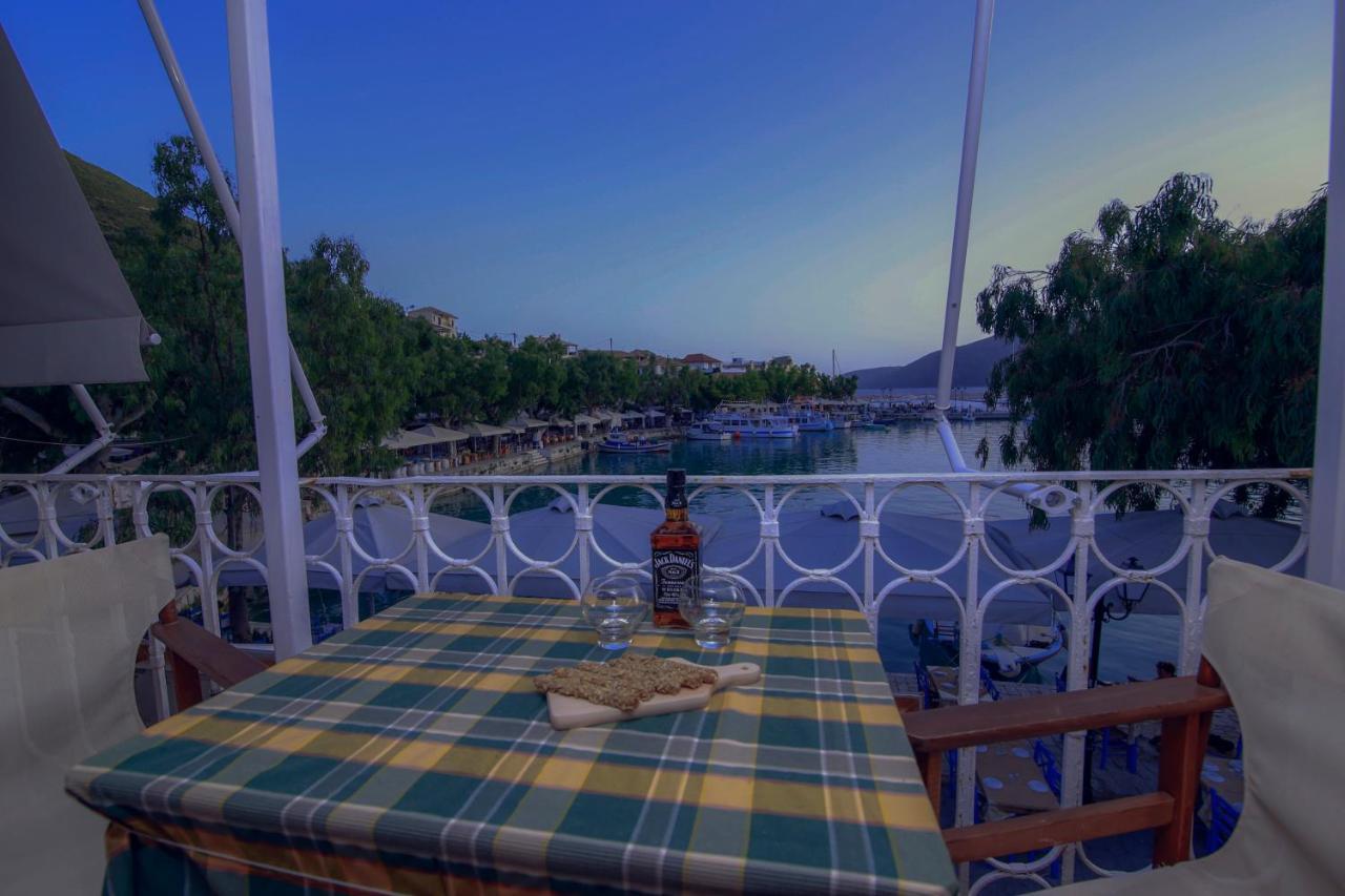 Orfeas * Vasiliki (Lefkada)
