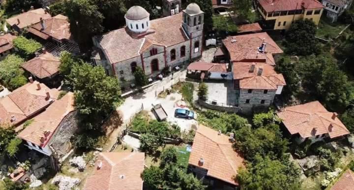 Traditional Erato Guest house *