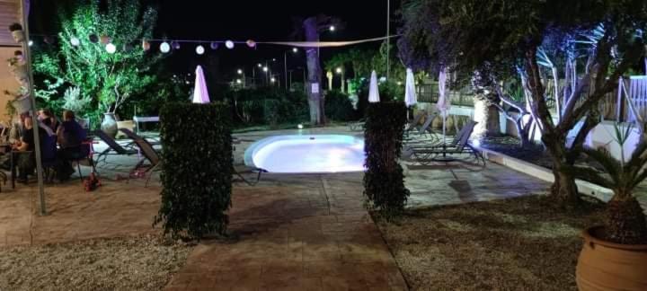 Aparthotel River's
