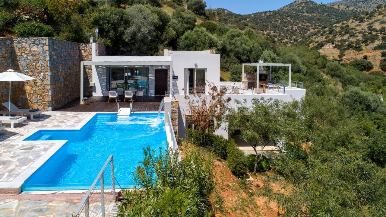Pleiades Luxurious Holiday home *