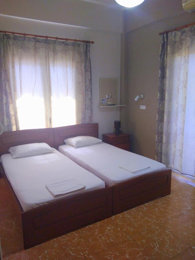 Rooms-studio Anagnostou *