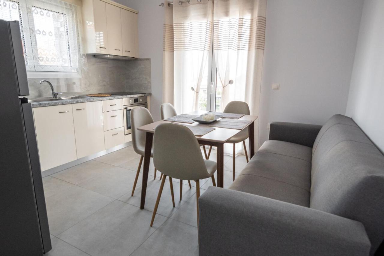 Fotini Apartment *