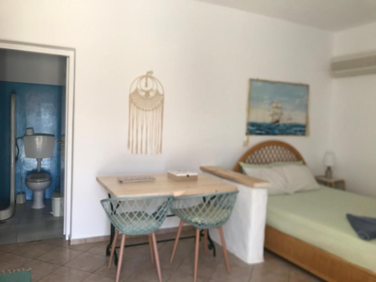 Anatoli Apartment *