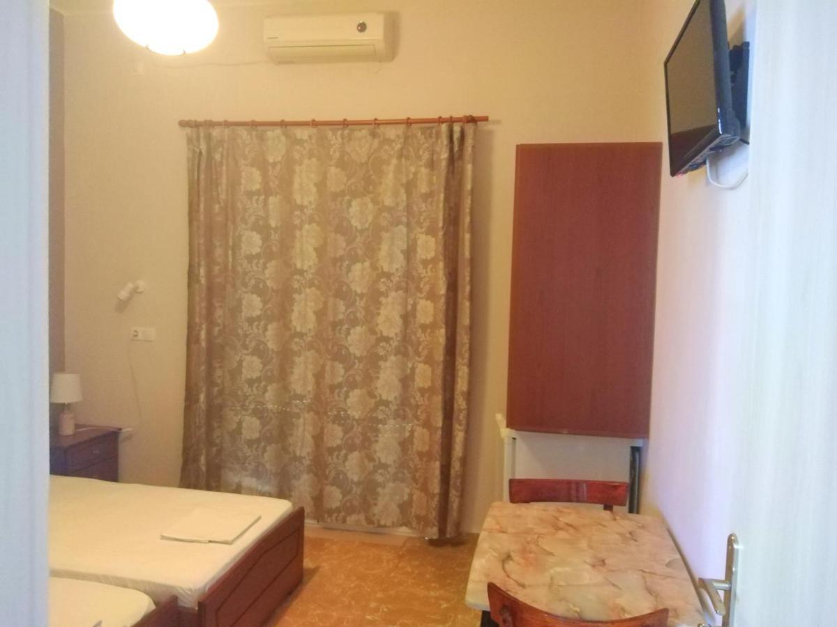 Rooms-studio Anagnostou