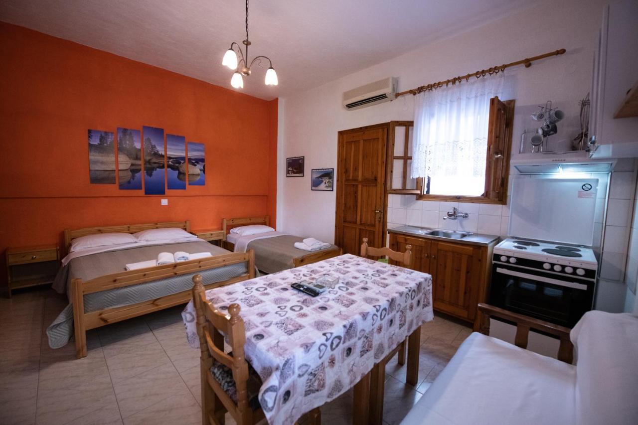 Eleni Neo Klima Guest house *