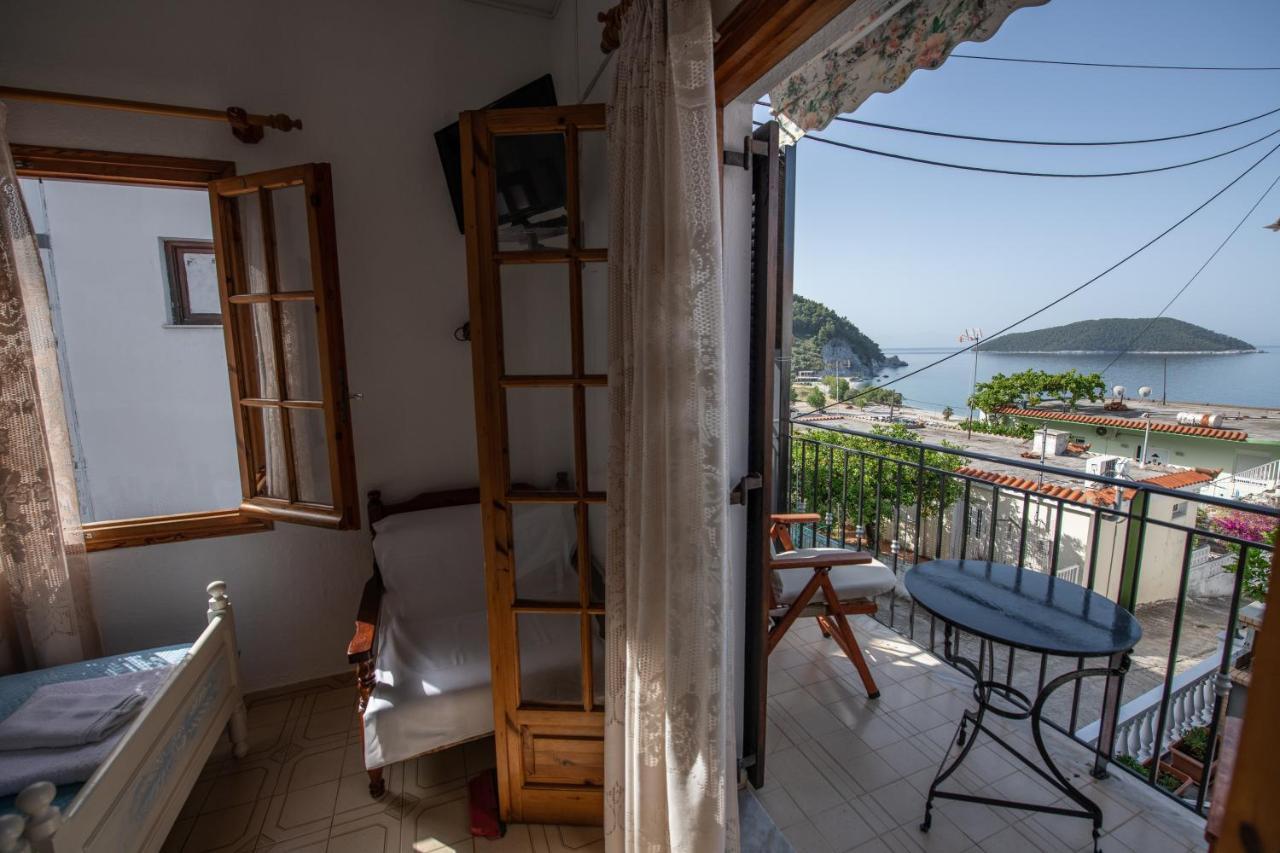 Eleni Neo Klima * Skopelos Town