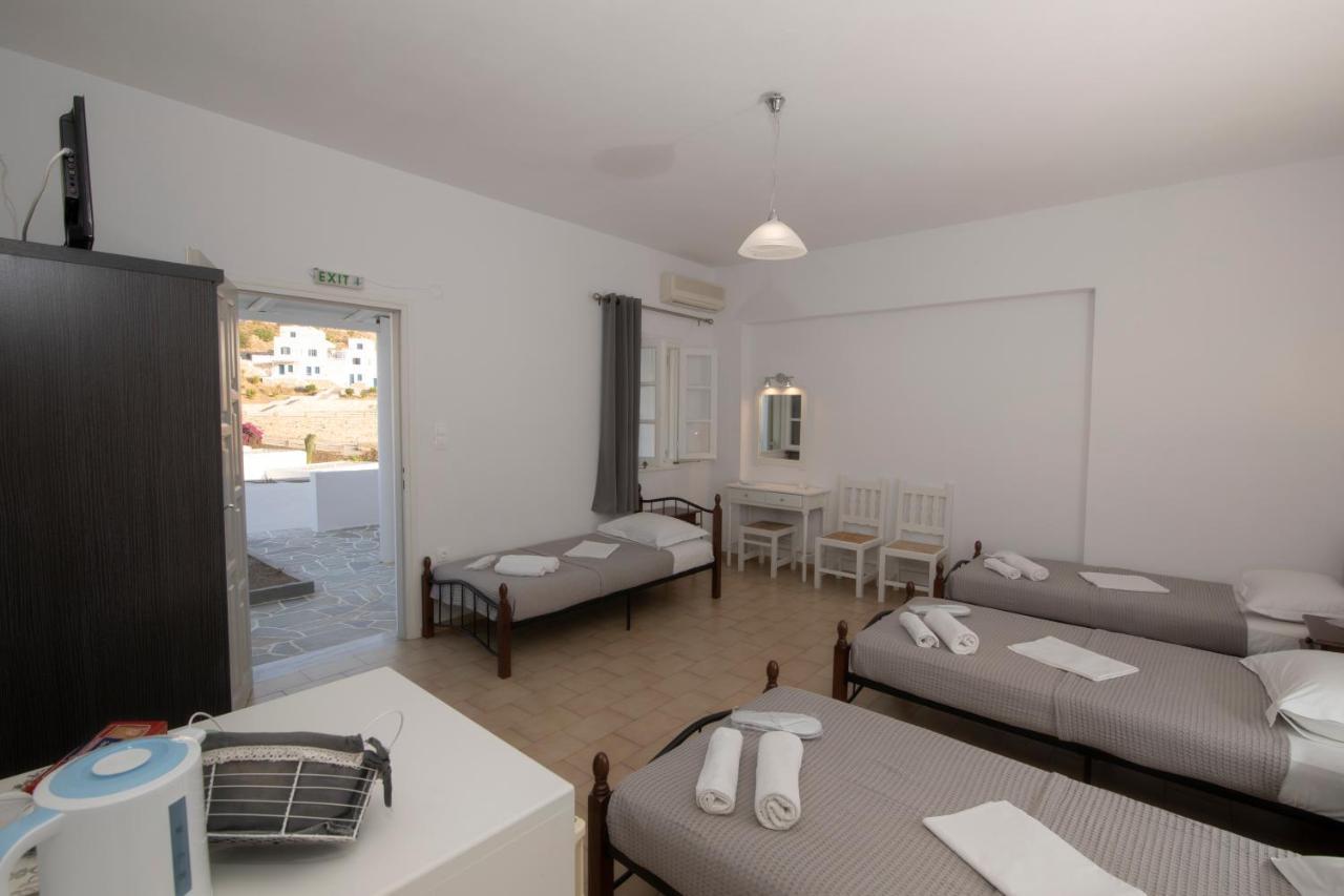 Prasini Gonia Platis Gialos (Sifnos)