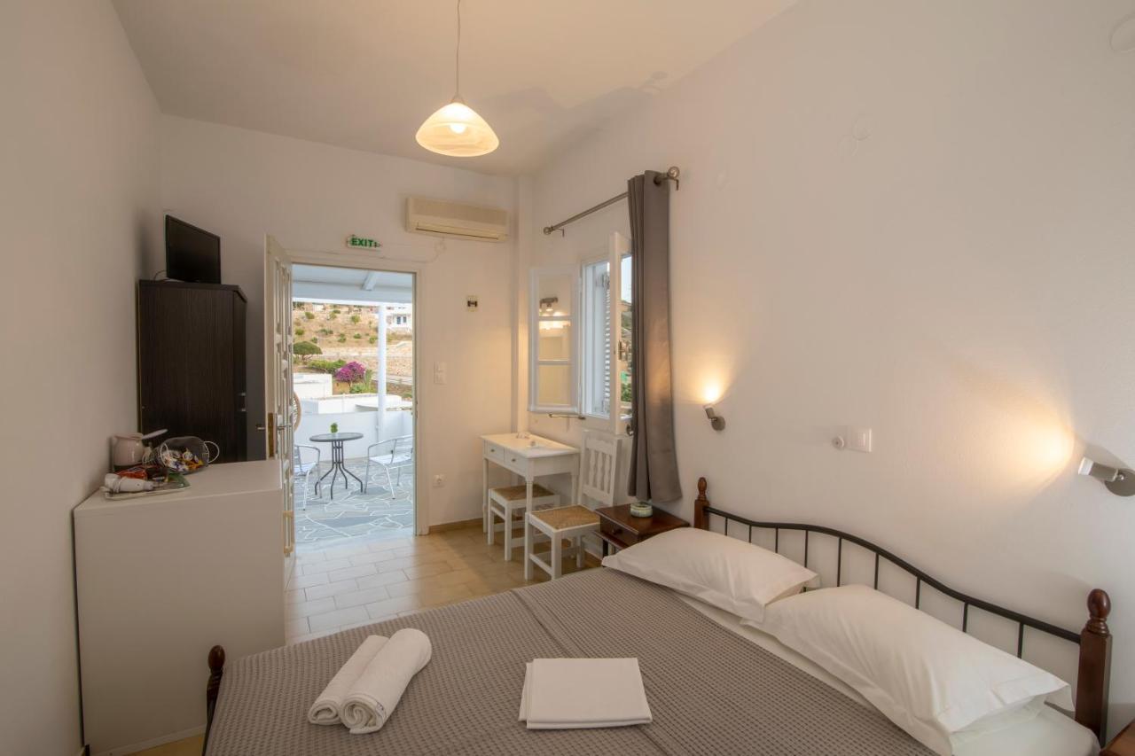 Bed & Breakfast Prasini Gonia Platis Gialos (Sifnos)