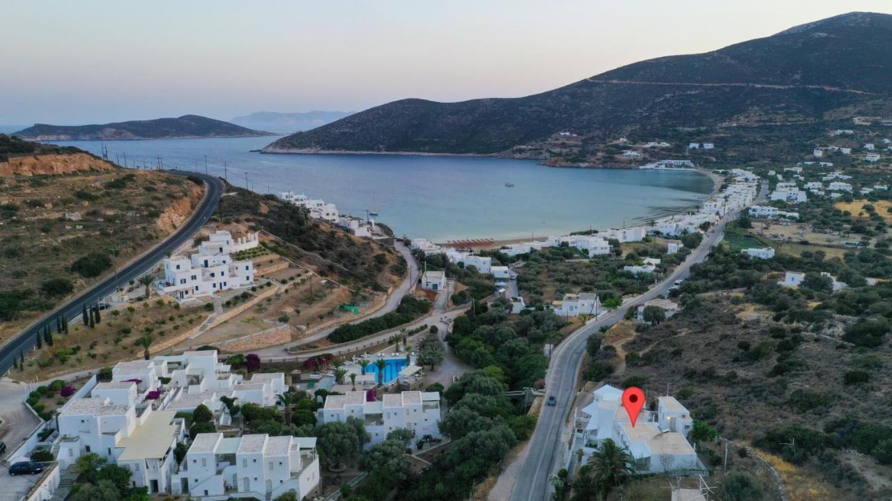 Prasini Gonia * Platis Gialos (Sifnos)