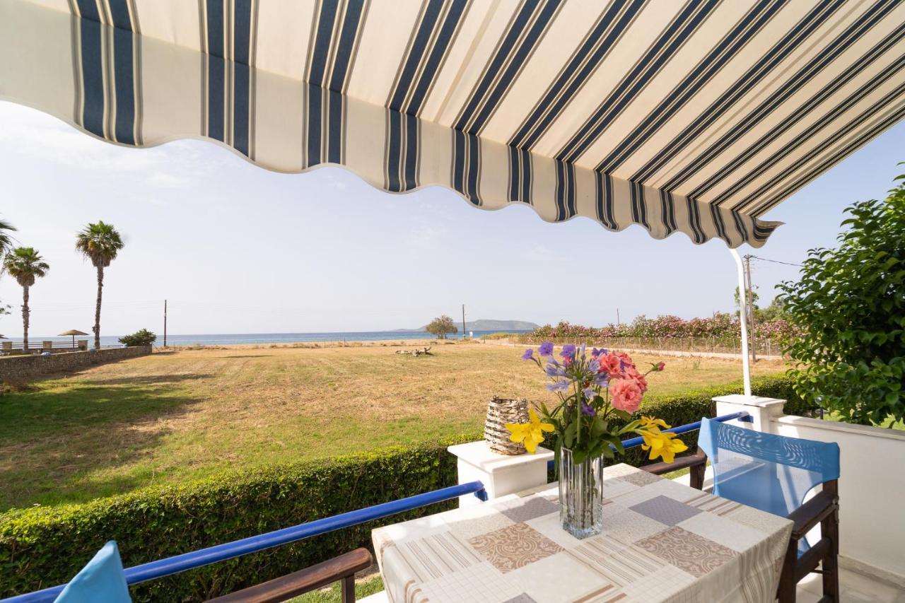 Apartment Blue Finikounta