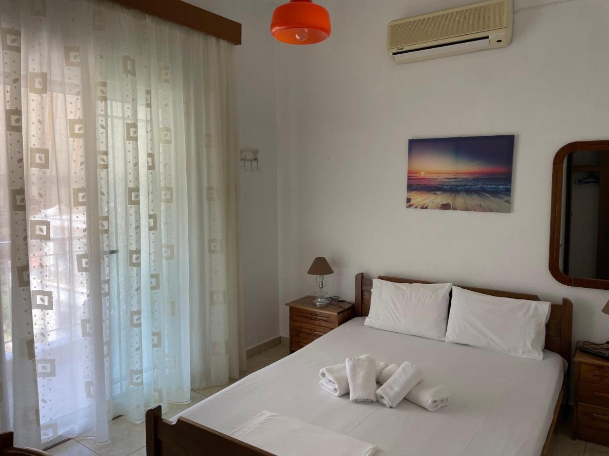 Apartment Nikos *
