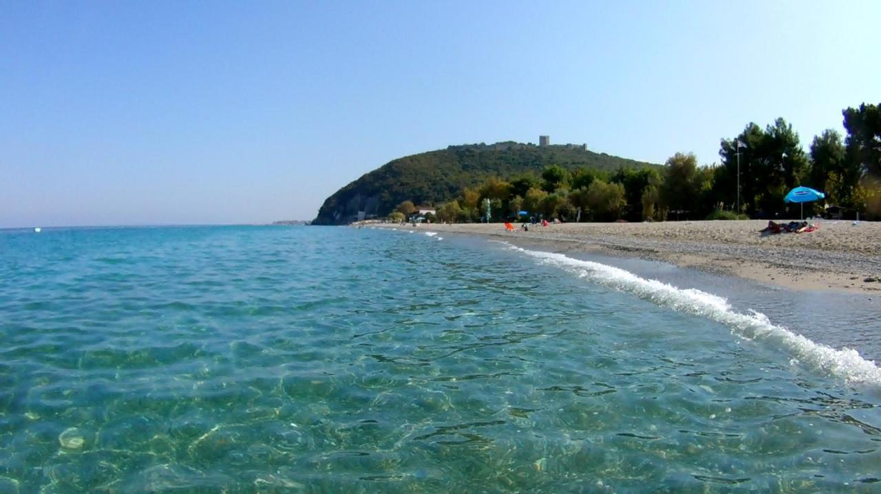 Aparthotel Efrosini &