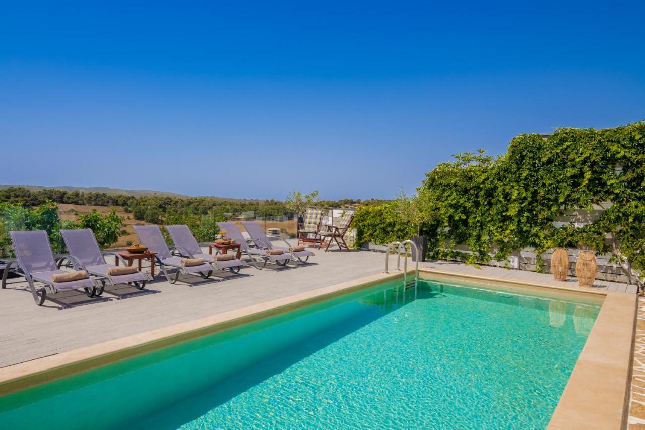 Tramonto With Private Heated Pool, By Zantewize *