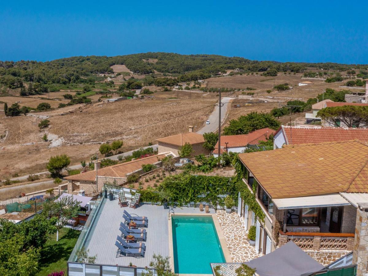 Tramonto With Private Heated Pool, By Zantewize Villa