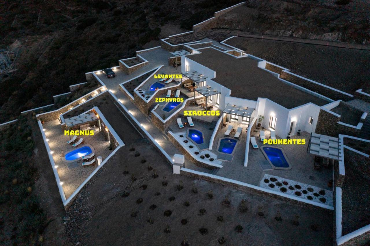 Peters Place - Paros