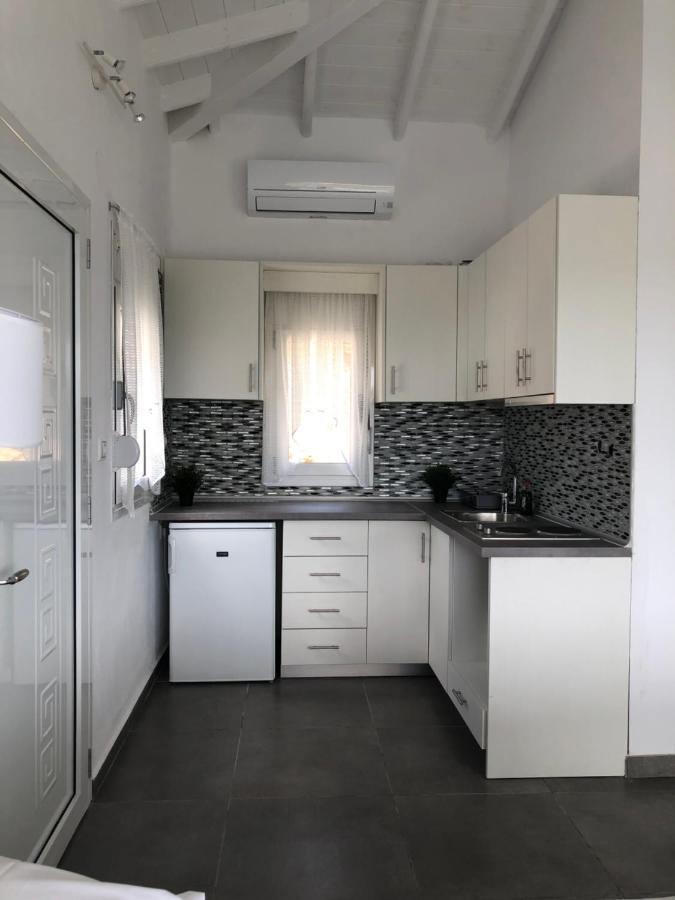 Sea View Apartment *