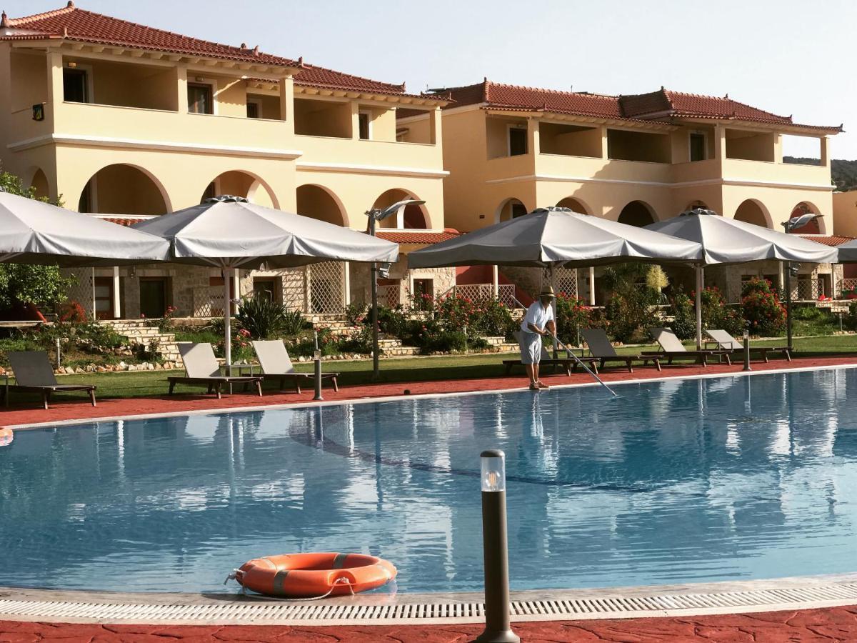 Aktaion Hotel 4*