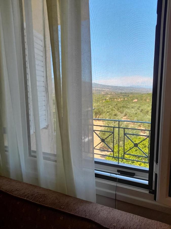 3 Asteria Apartment *