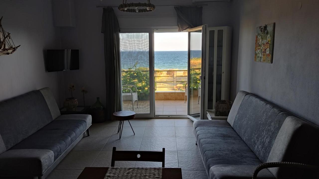 Asterias Maisonette & *