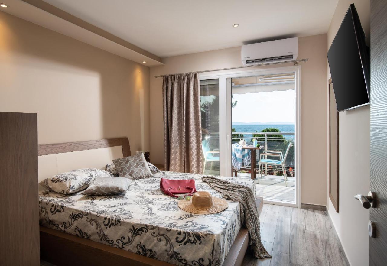 Apartment Sunset - With Seaview & Back Side Apartements Toroni