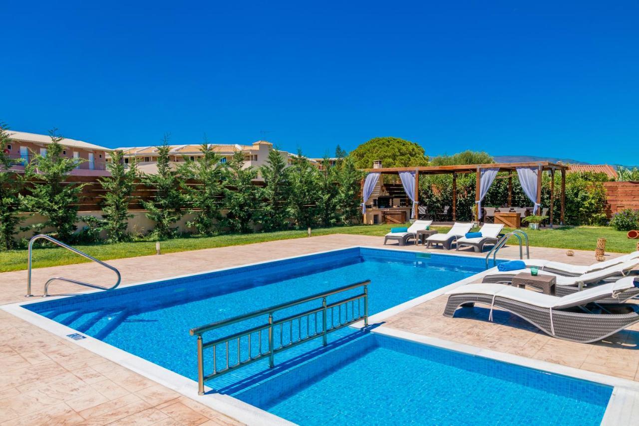 Villa Sophie - Sunny Retreat! *
