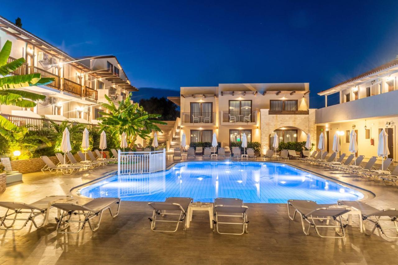 Aparthotel Lazaros Hotel Resort