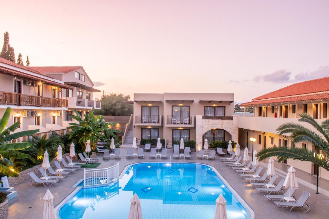 Lazaros Hotel Resort 3*