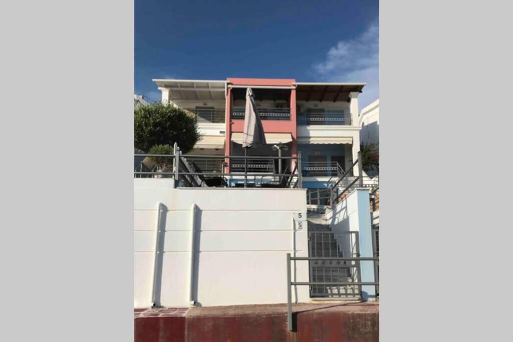 Cozy Seafront Loft - Kat's Loutsa (Preveza)