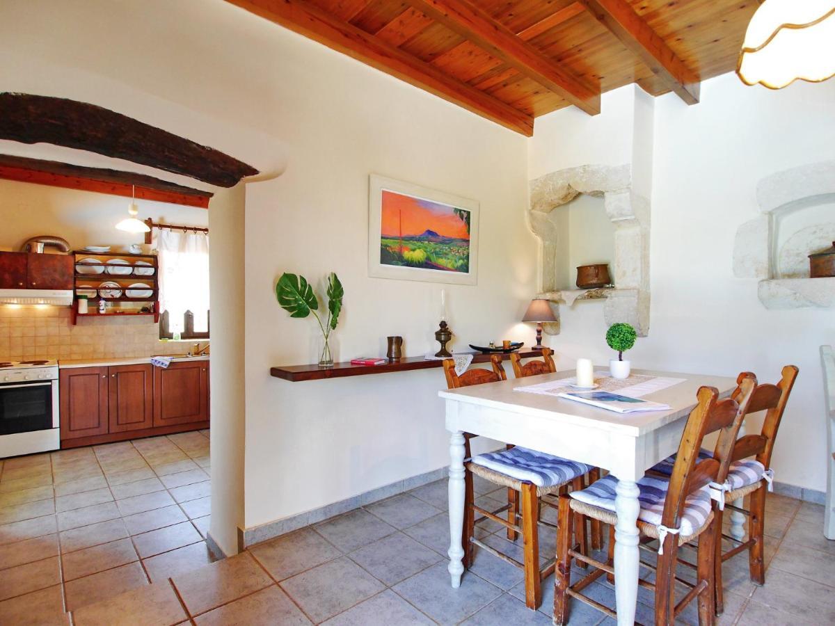 Nikoletta Stylos Crete Villa *