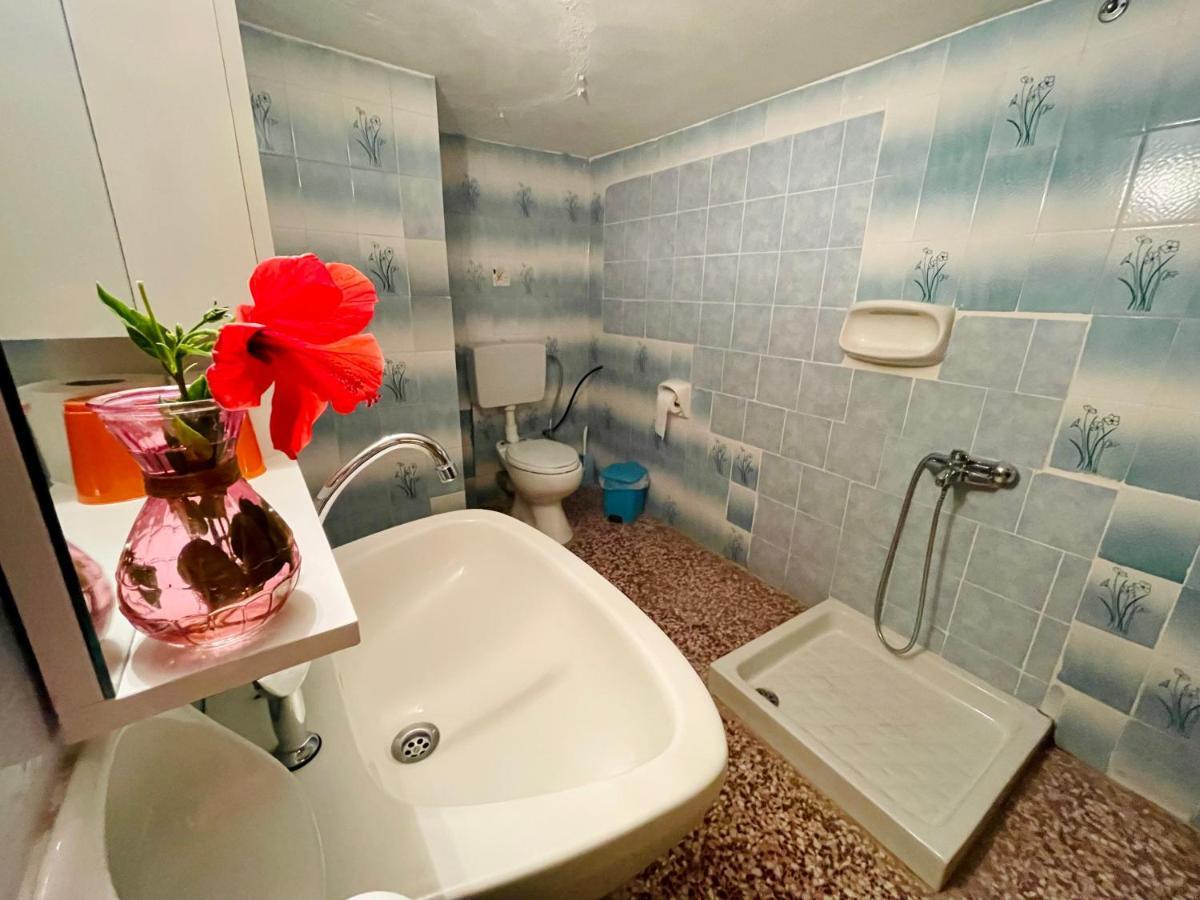 Guest house Afroditi Archangelos (Rhodes)