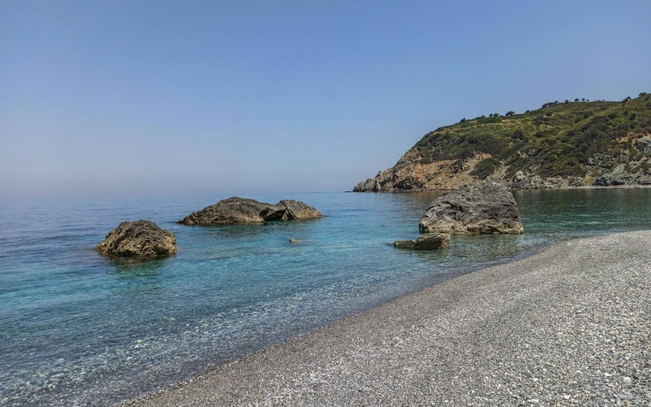 Tramontana House1 *