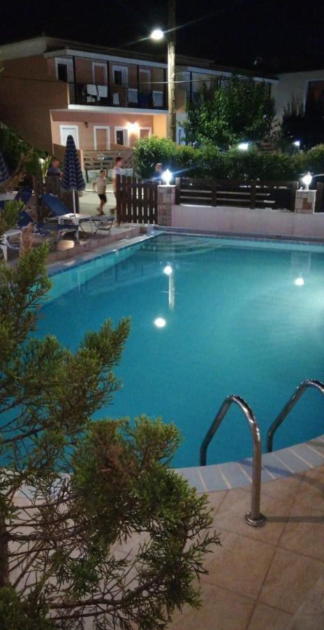 Apollon Hotel 2*