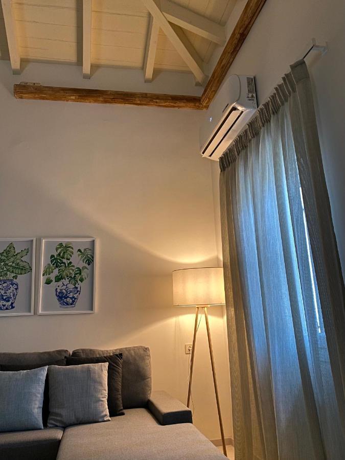Athena Luxury Apartment