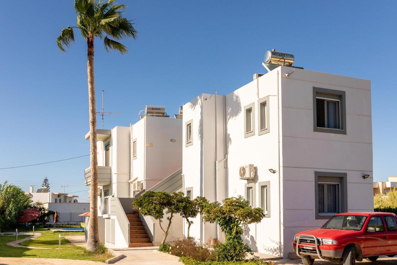 7 Apartment *