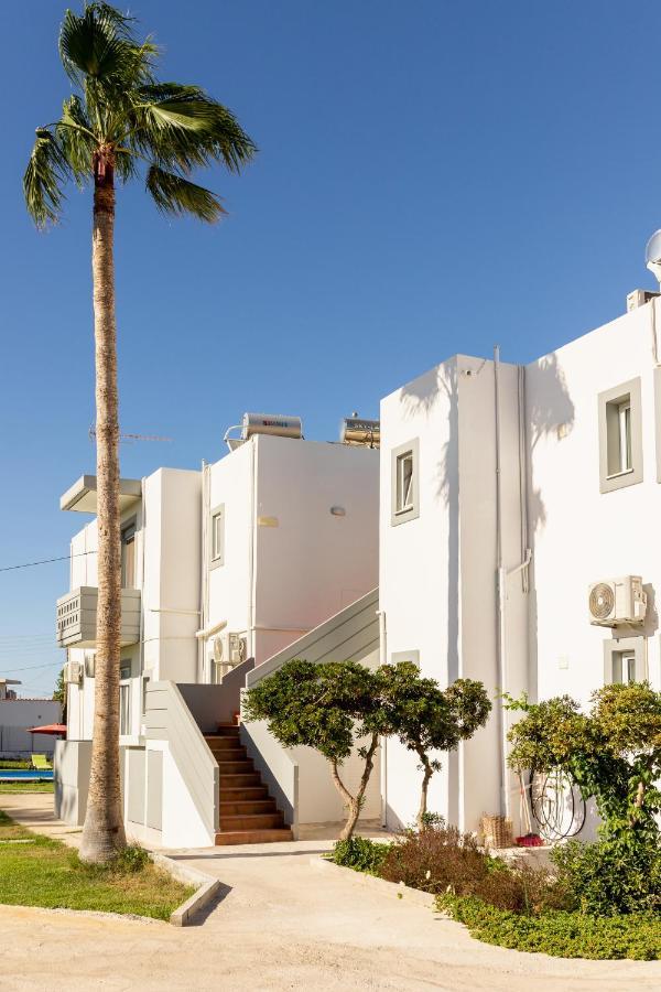 7 Apartment *