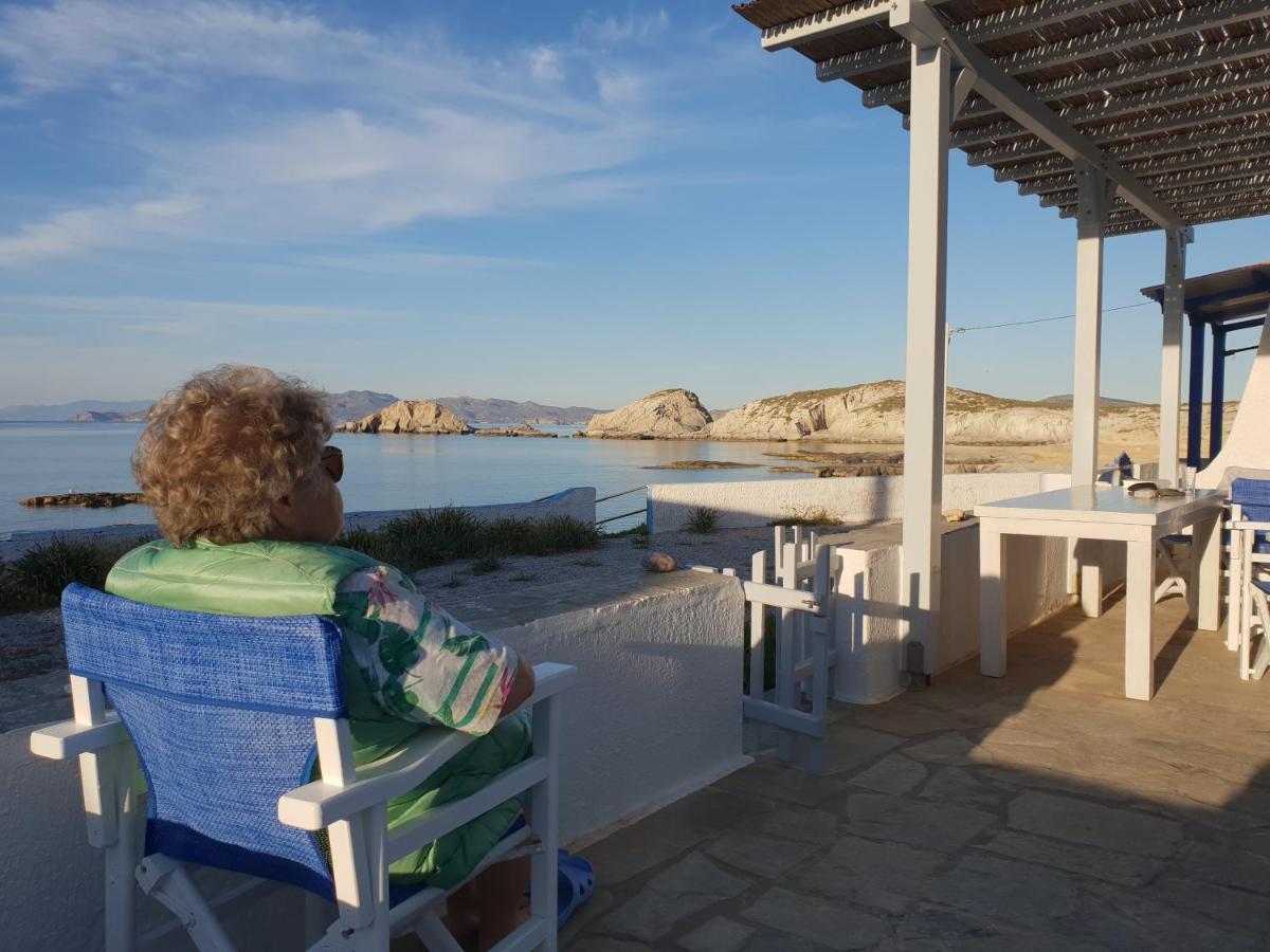 Traditional Waterfront House Mandrakia