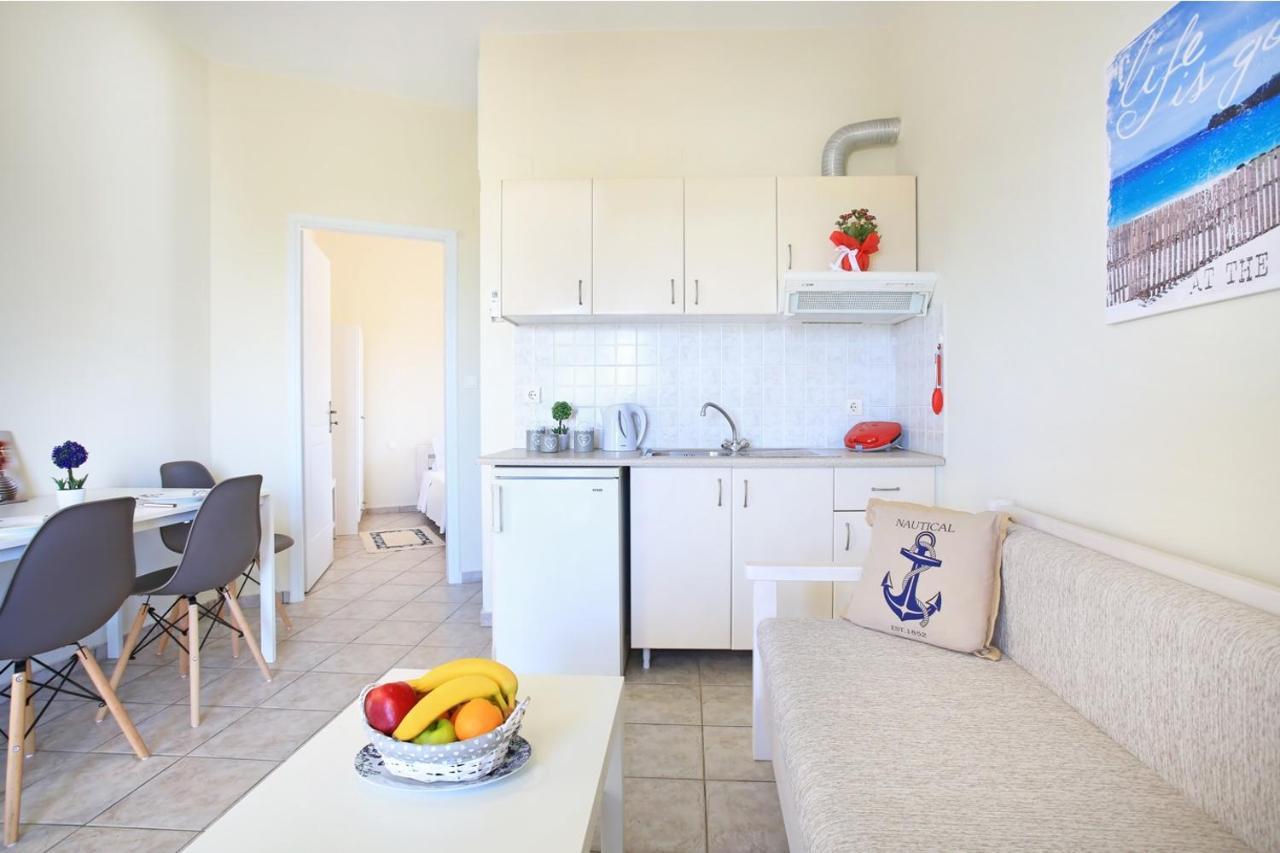 Apartment Beachfront In Gouves