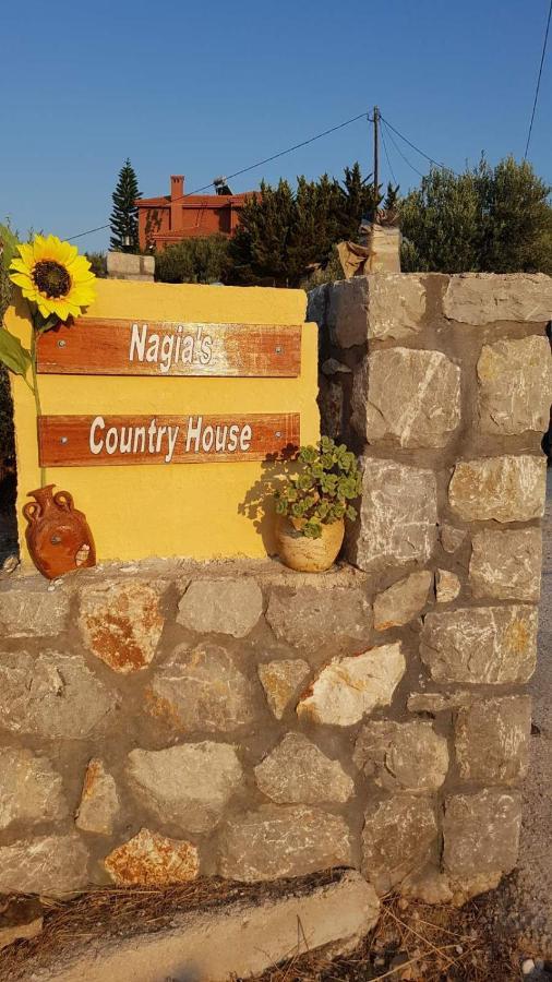 Elaia Country Living