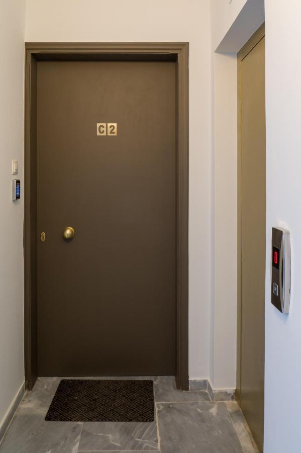 Apartment Chroma