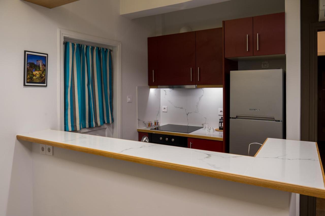 Apartment Chroma