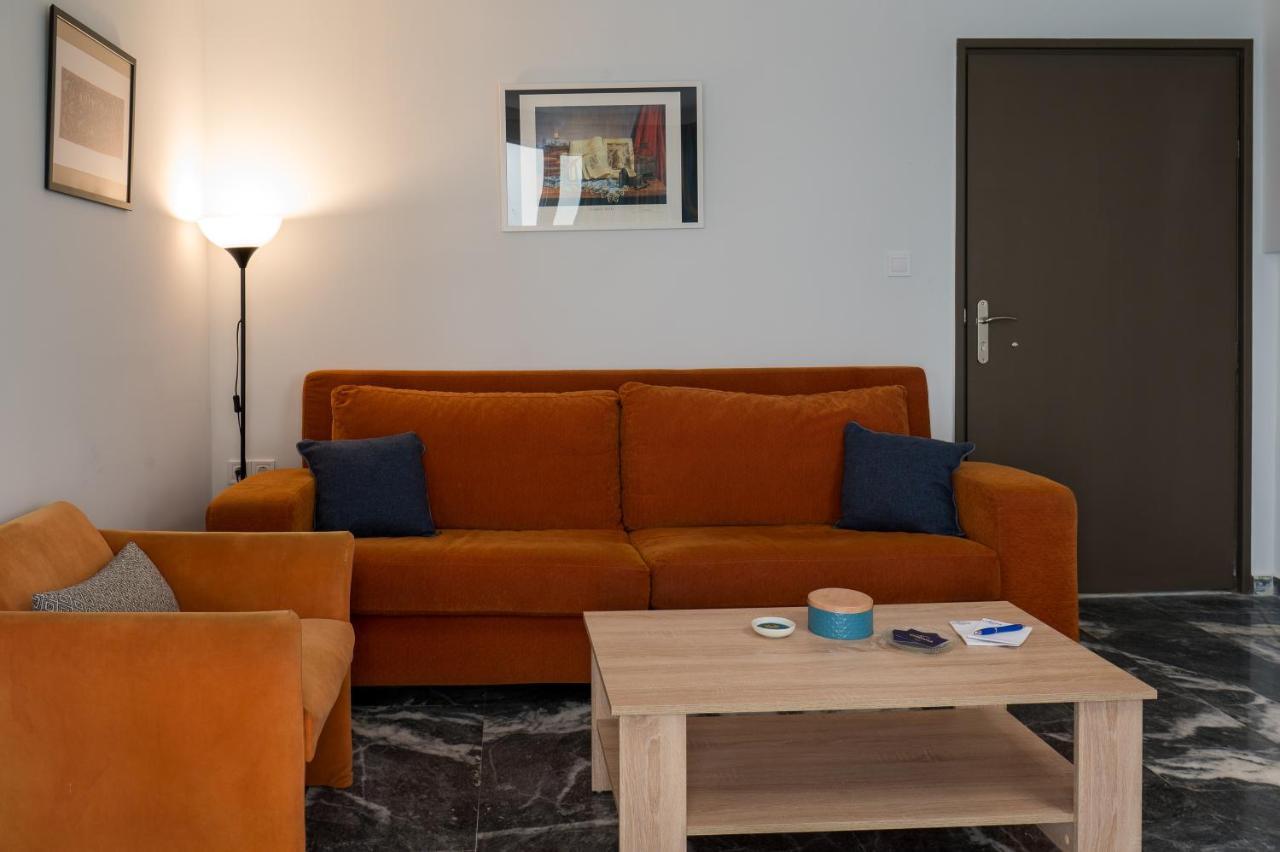 Chroma Apartment