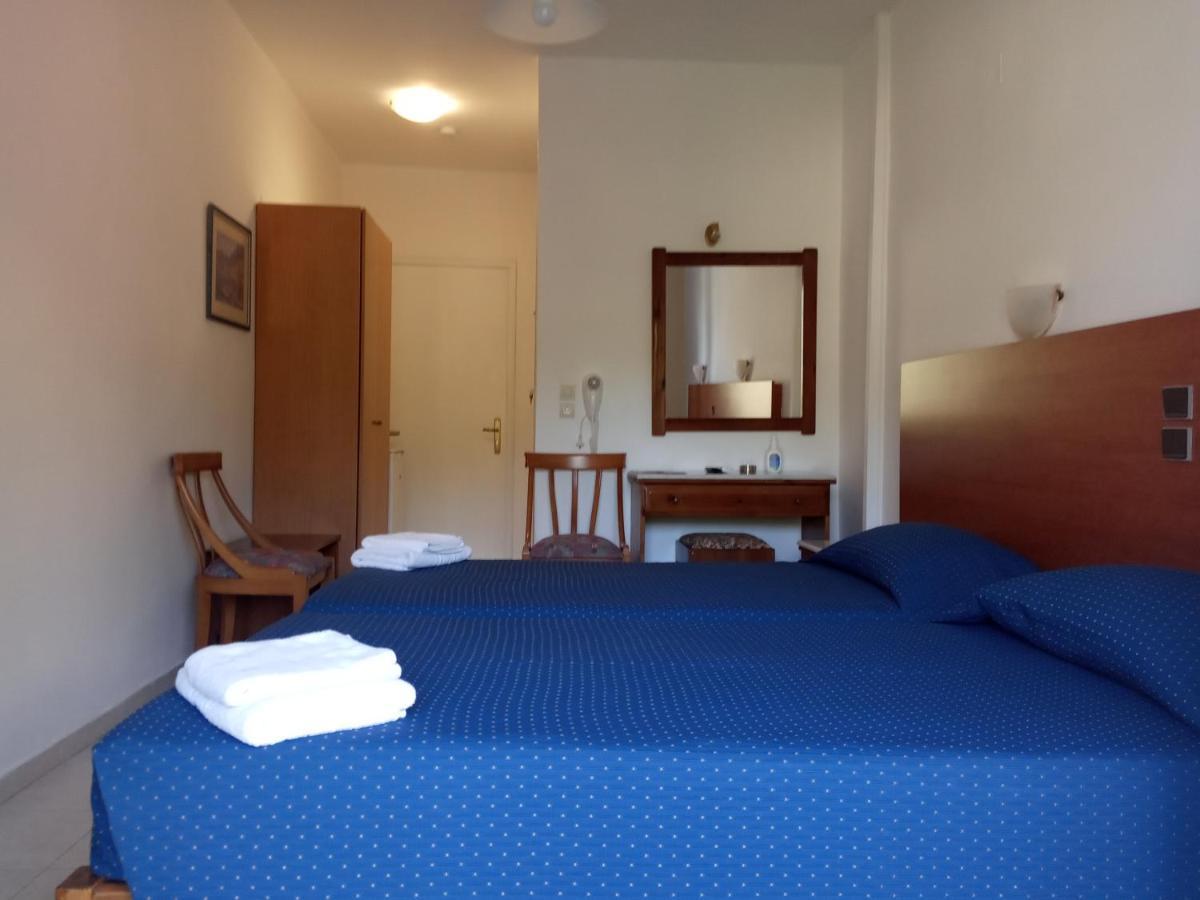 Oceanis Hotel 2*